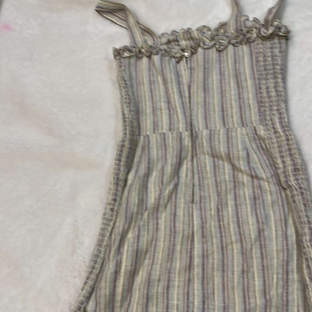 Ruffle Reformation mini dress - Picture 6 of 7